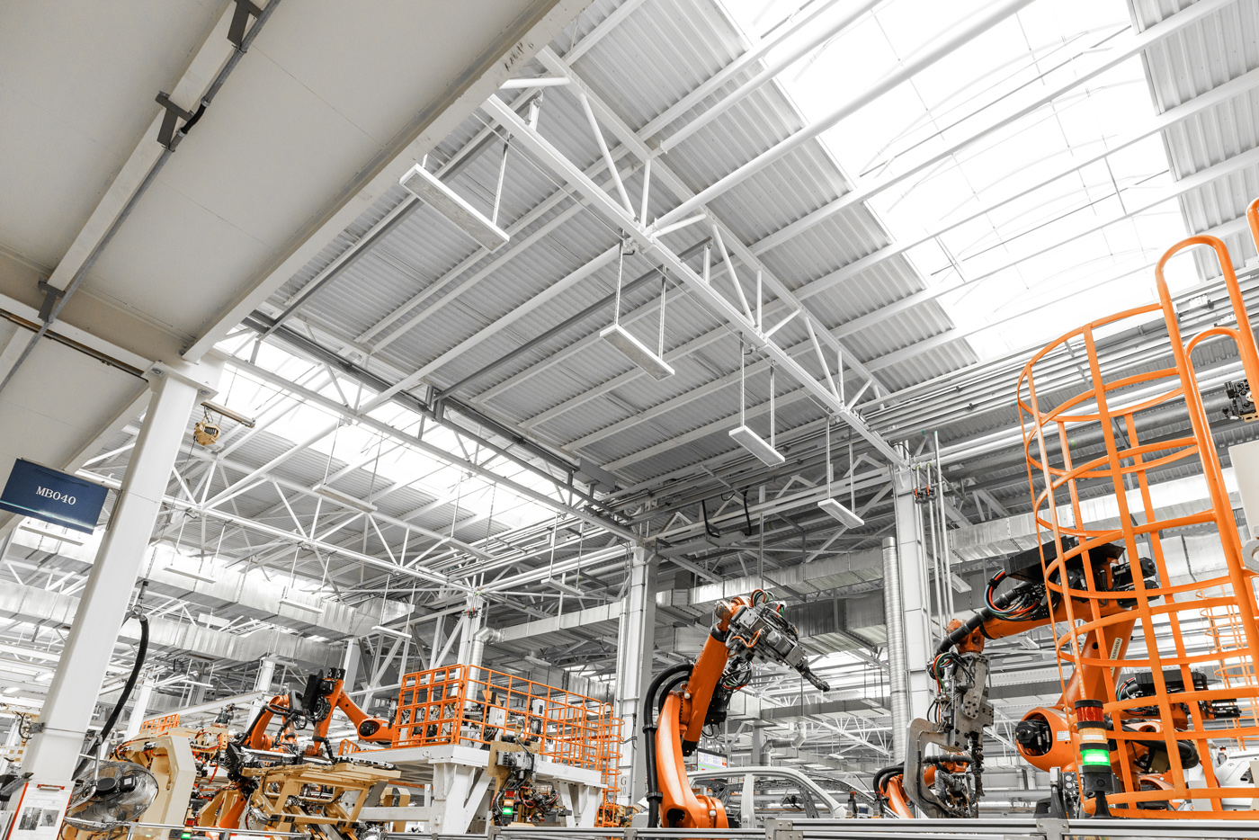 https://nosedat.ch/wp-content/uploads/2026/06/NoseDat-Schweiz_Industrie-ERP-Fertigung.jpg